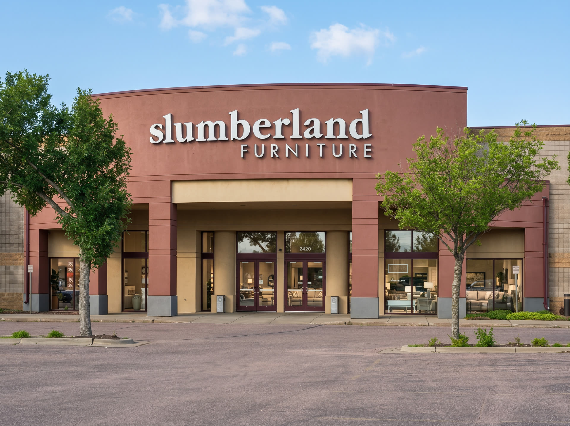Furniture showroom retail property — Sioux Falls commercial real estate