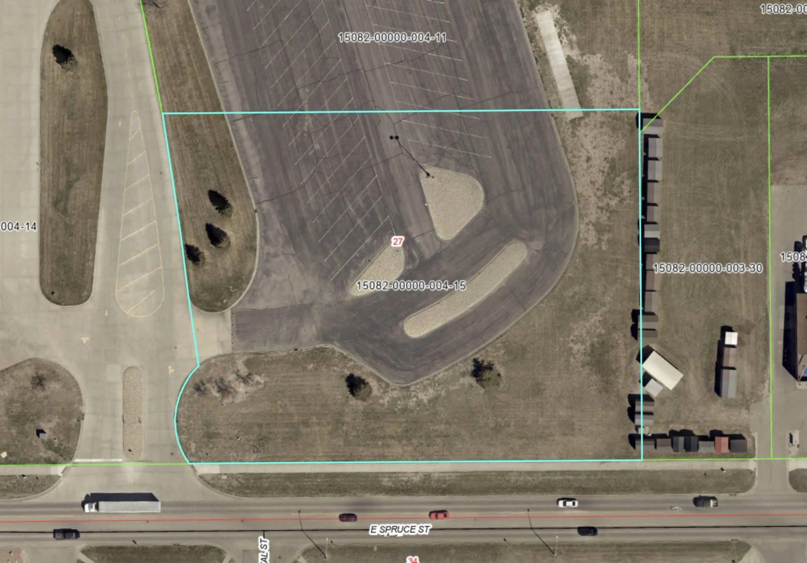 E Spruce St, Mitchell, SD — Restaurant Site — Mitchell, SD commercial real estate for sale