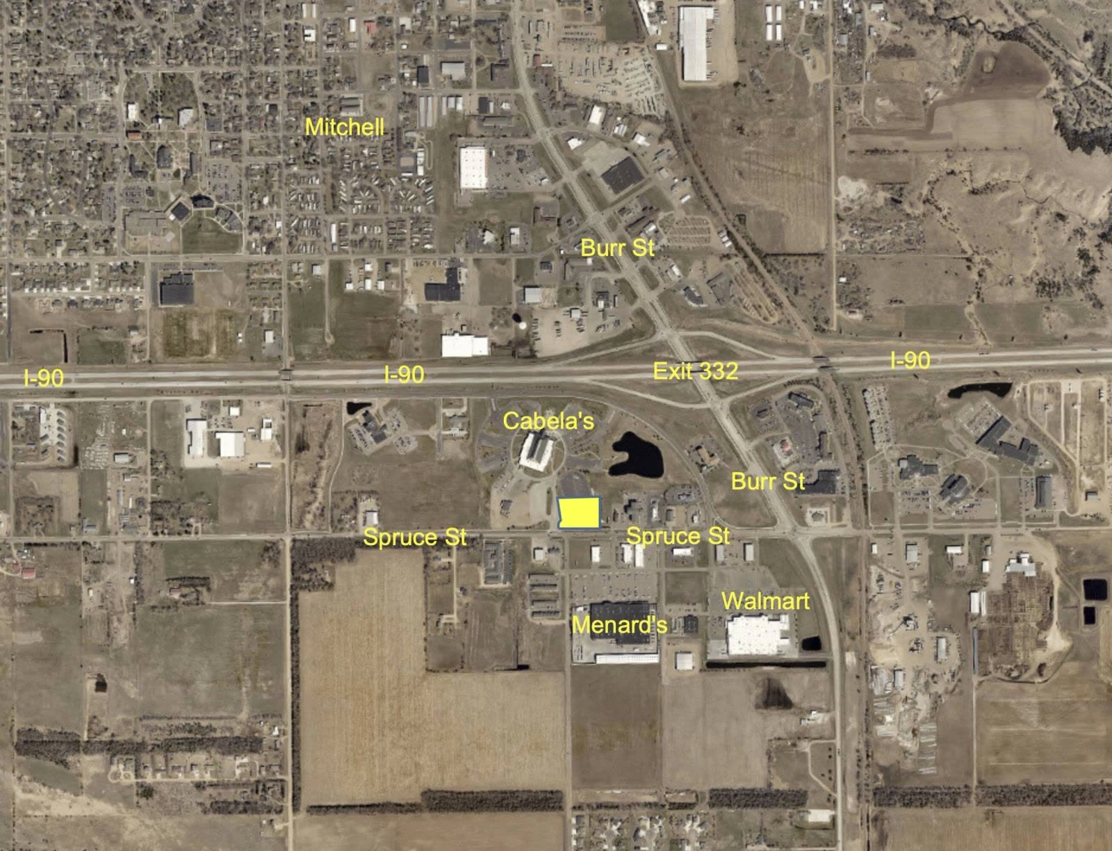 E Spruce St, Mitchell, SD — Restaurant Site — land property for sale in Mitchell, SD